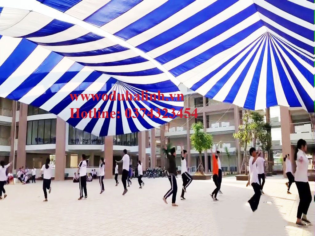 bán dù che sân trường