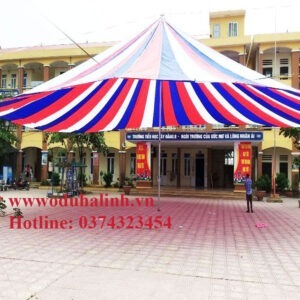 dù che sân trường tốt