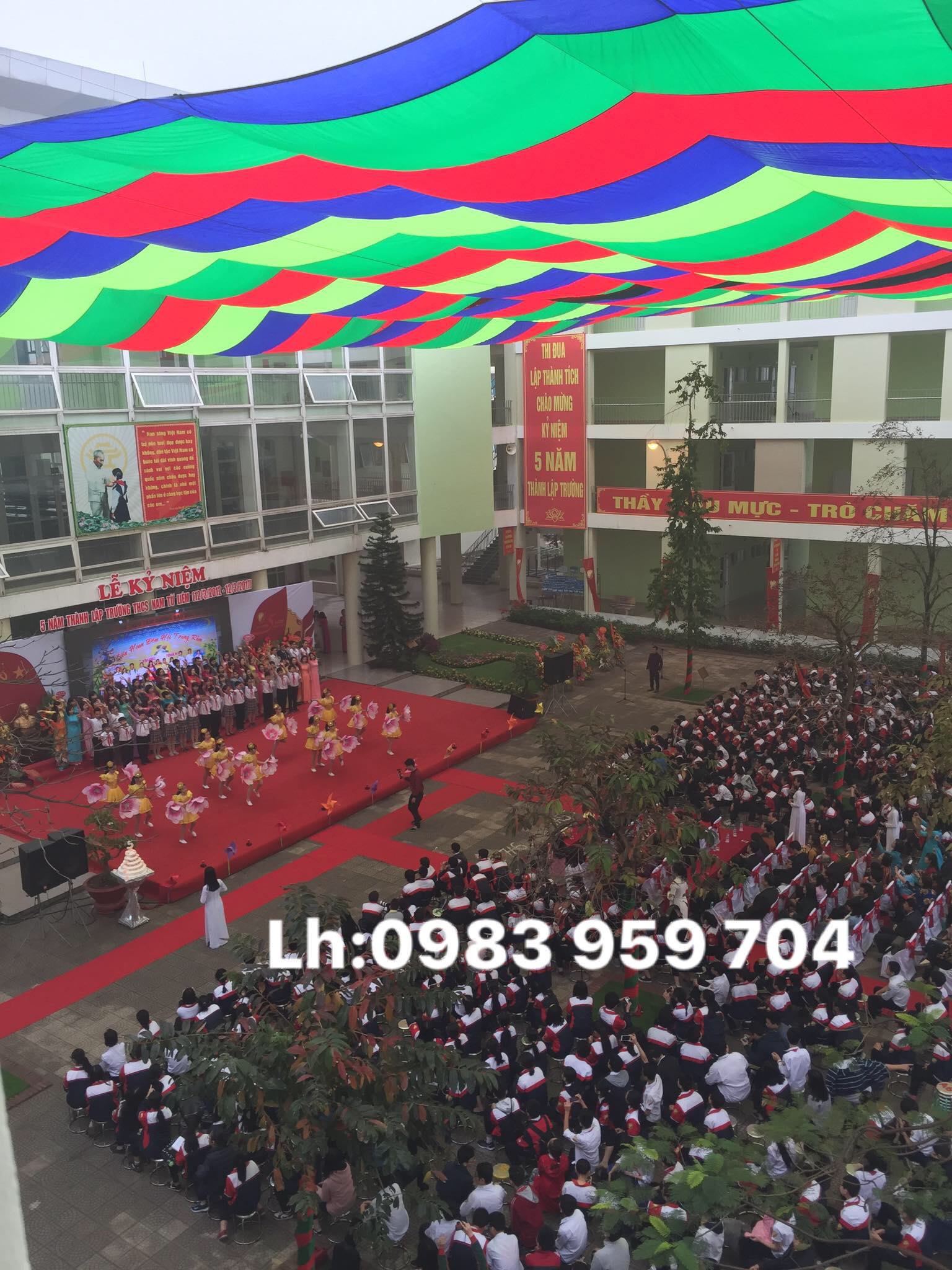 du-su-kien-voi-suc-chua-lon